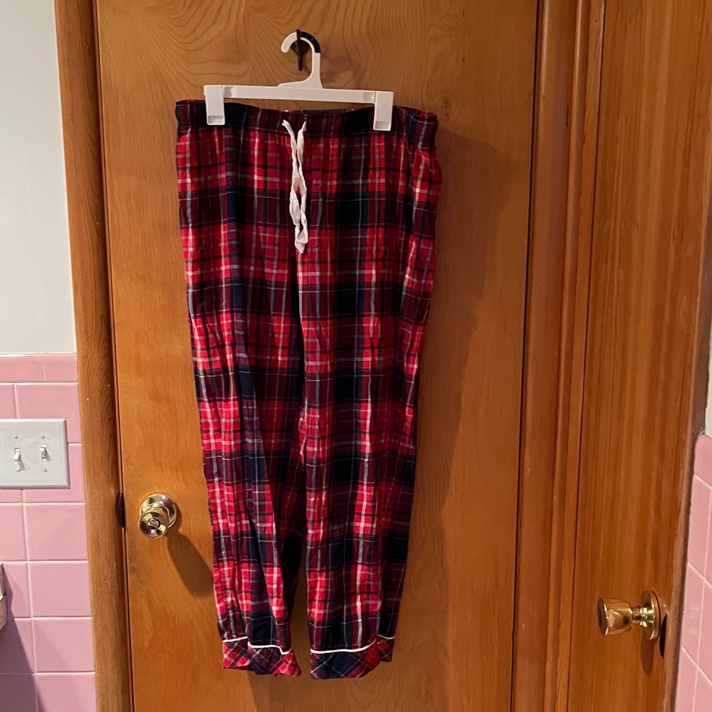 Victoria’s Secret Large Pajama pants